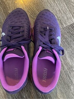 Nike Max Air Purple womens sneakers 8.5